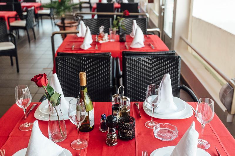 Hotel Azzurro Herceg Novi Exteriér fotografie
