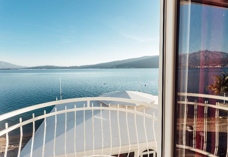 Hotel Azzurro Herceg Novi Exteriér fotografie